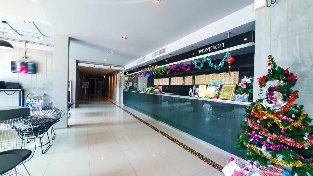 Bun Hotel スラート・ターニー エクステリア 写真